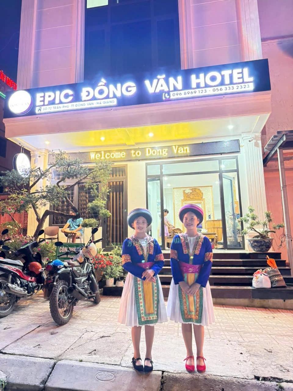 Epic Dong Van Hotel Exterior photo